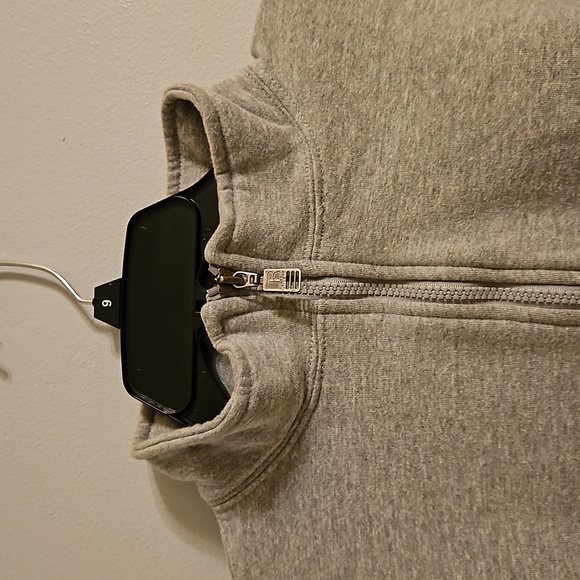 Grey Pull Over Mens - Picture 2 of 9